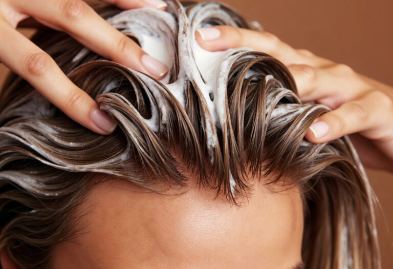 Rotina semanal para queda de cabelo: passo a passo que realmente funciona - www.freepik.com