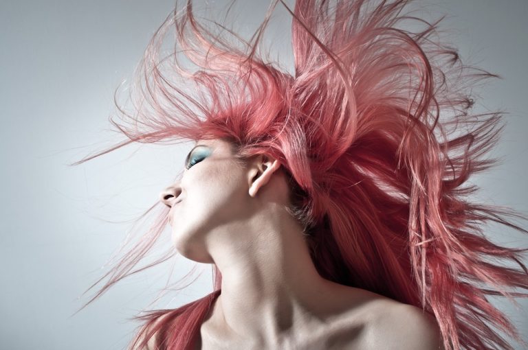 O Que Se Deve Saber Antes de Colorir o Cabelo