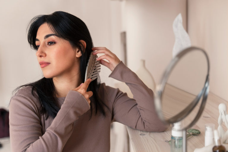 Umectação com Cabelo Úmido ou Seco? Descubra a Melhor Opção