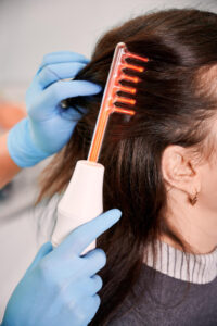 Erros no cronograma capilar que estão destruindo seu cabelo - www.freepik.com