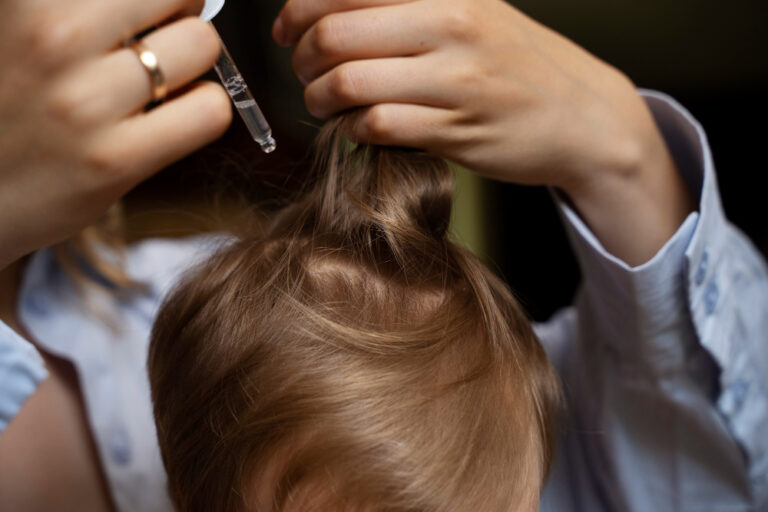Medula do Cabelo: O Que É, Qual Sua Função e Por Que Nem Todo Fio a Possui - Fonte: www.freepik.com